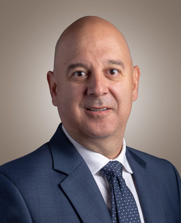 Es profesor del área de Dirección de Personal y director adjunto del Programa ADEA y de Vinculación en la sede Guadalajara.