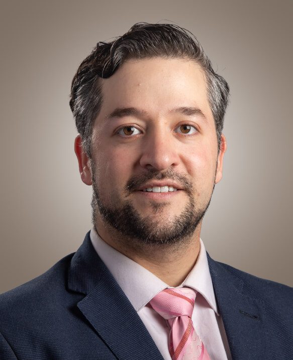 Es profesor del área de Análisis de Decisiones. Licenciado en Actuaría por la UNAM. Posee un Máster en Dirección de Empresas (MEDE) por IPADE.